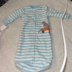 Nwot 0-9 sleeper carters